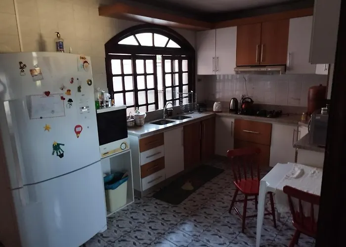 Aconchegante E Bem Localizado