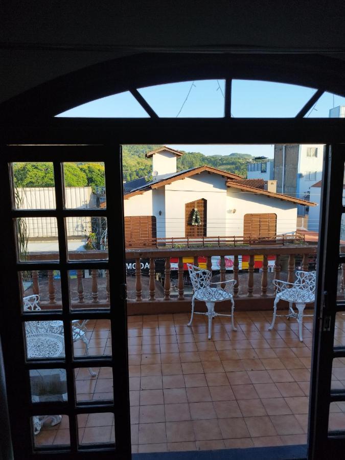 Aconchegante E Bem Localizado Itapiranga (Santa Catarina)